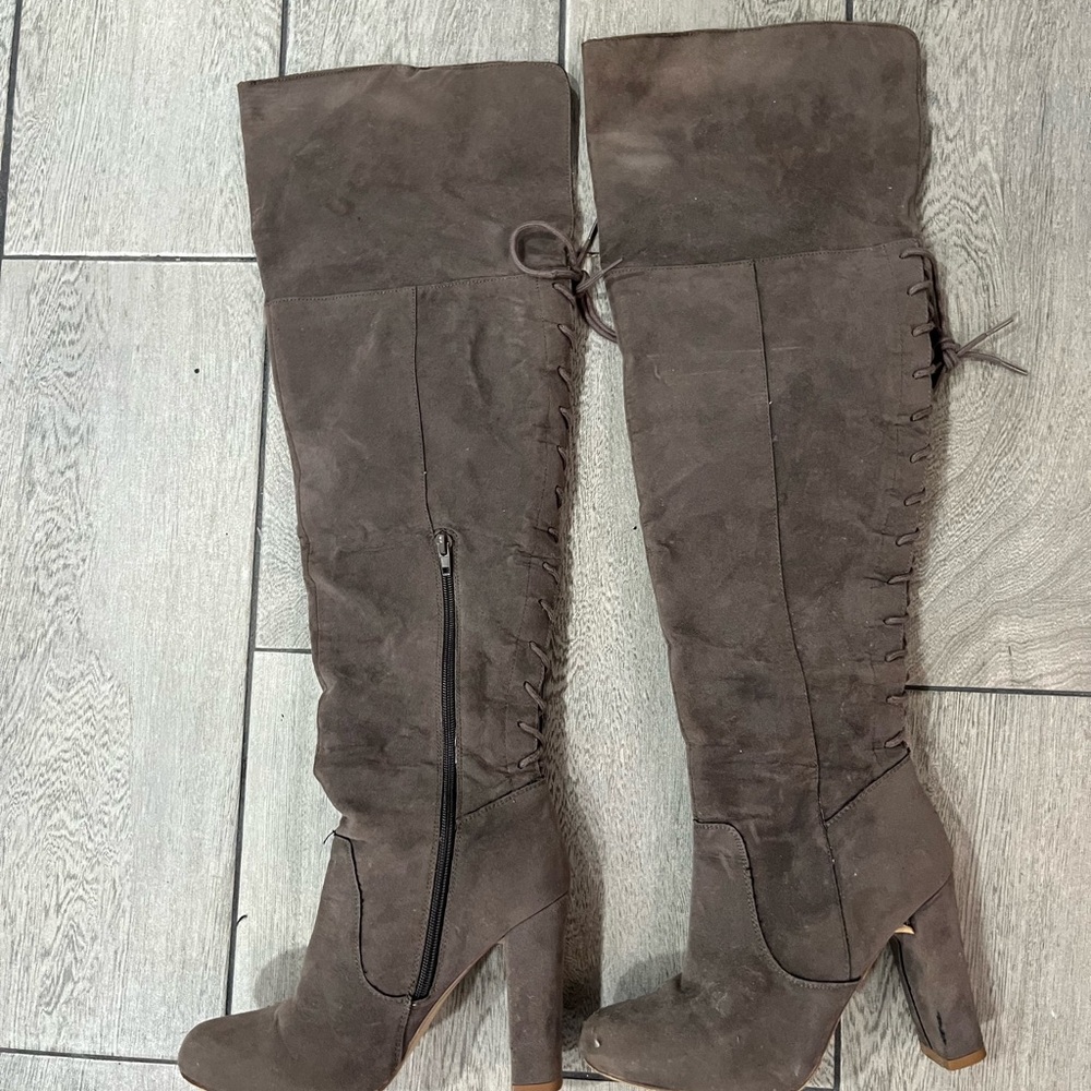 Women’s Over-the-Knee Lace-Up Suede Boots - Gray